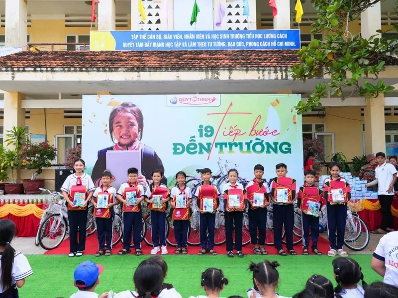 Hỗ trợ qua Email của 8kbet