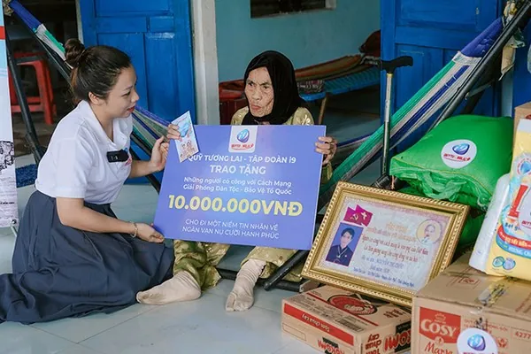 Đội ngũ hỗ trợ khách hàng 8kbet sẵn sàng giải đáp mọi thắc mắc về giao dịch nạp tiền